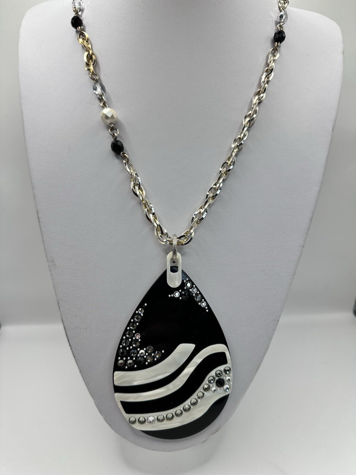 47654730