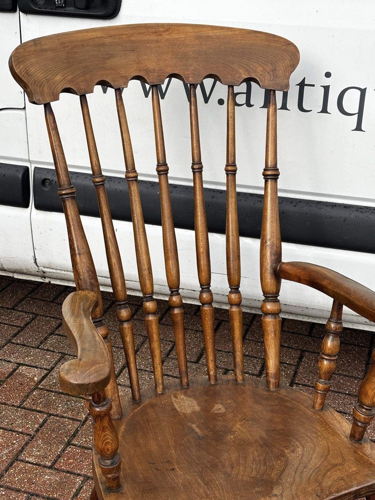 47658019