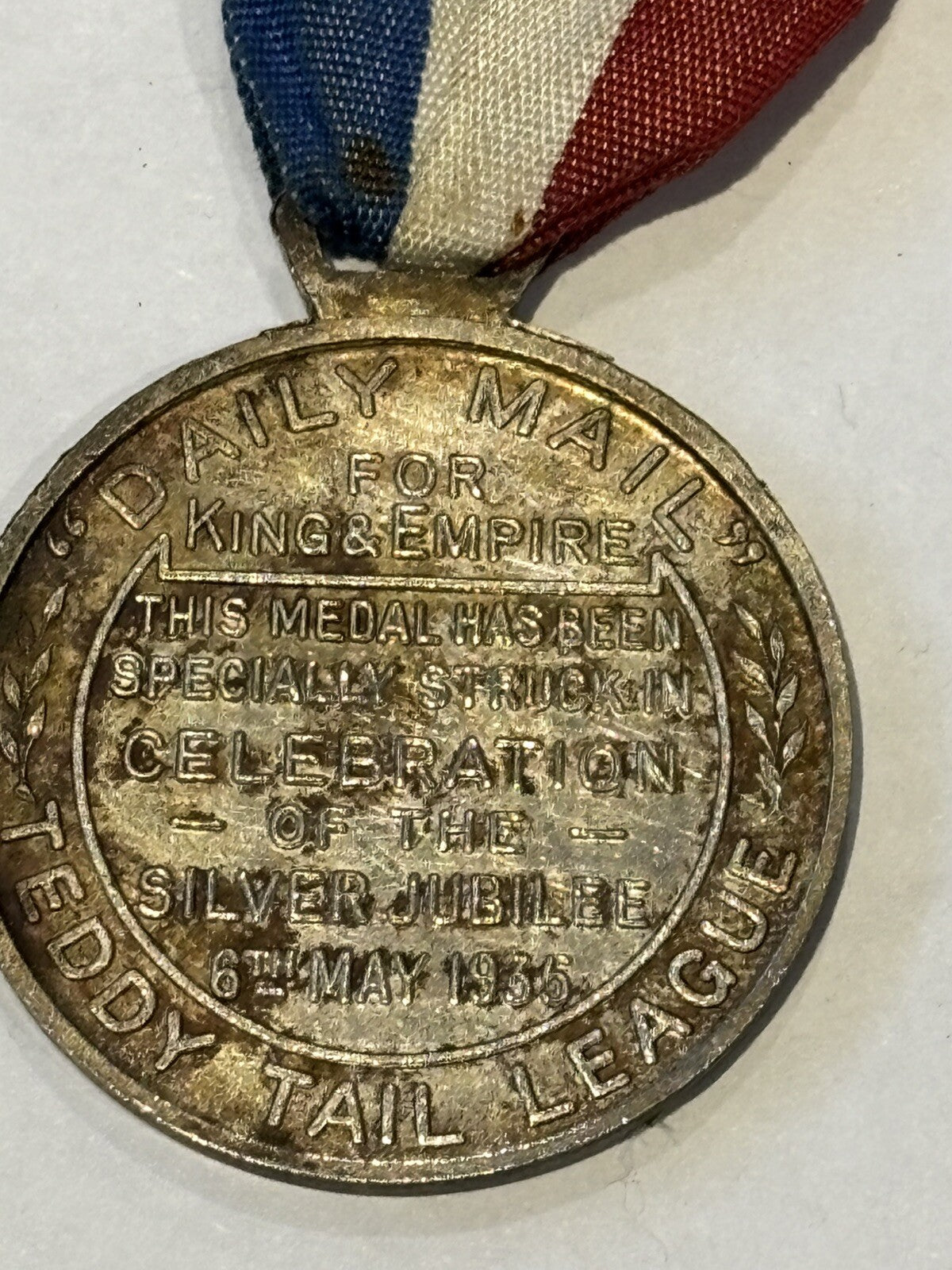 47654772