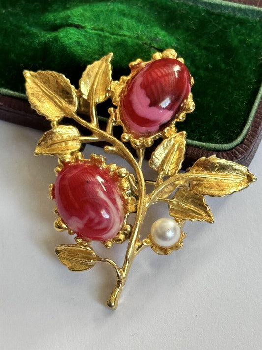 Vintage Gold Tone Pink Red Faux Pearl Cabochon Flowers Brooch