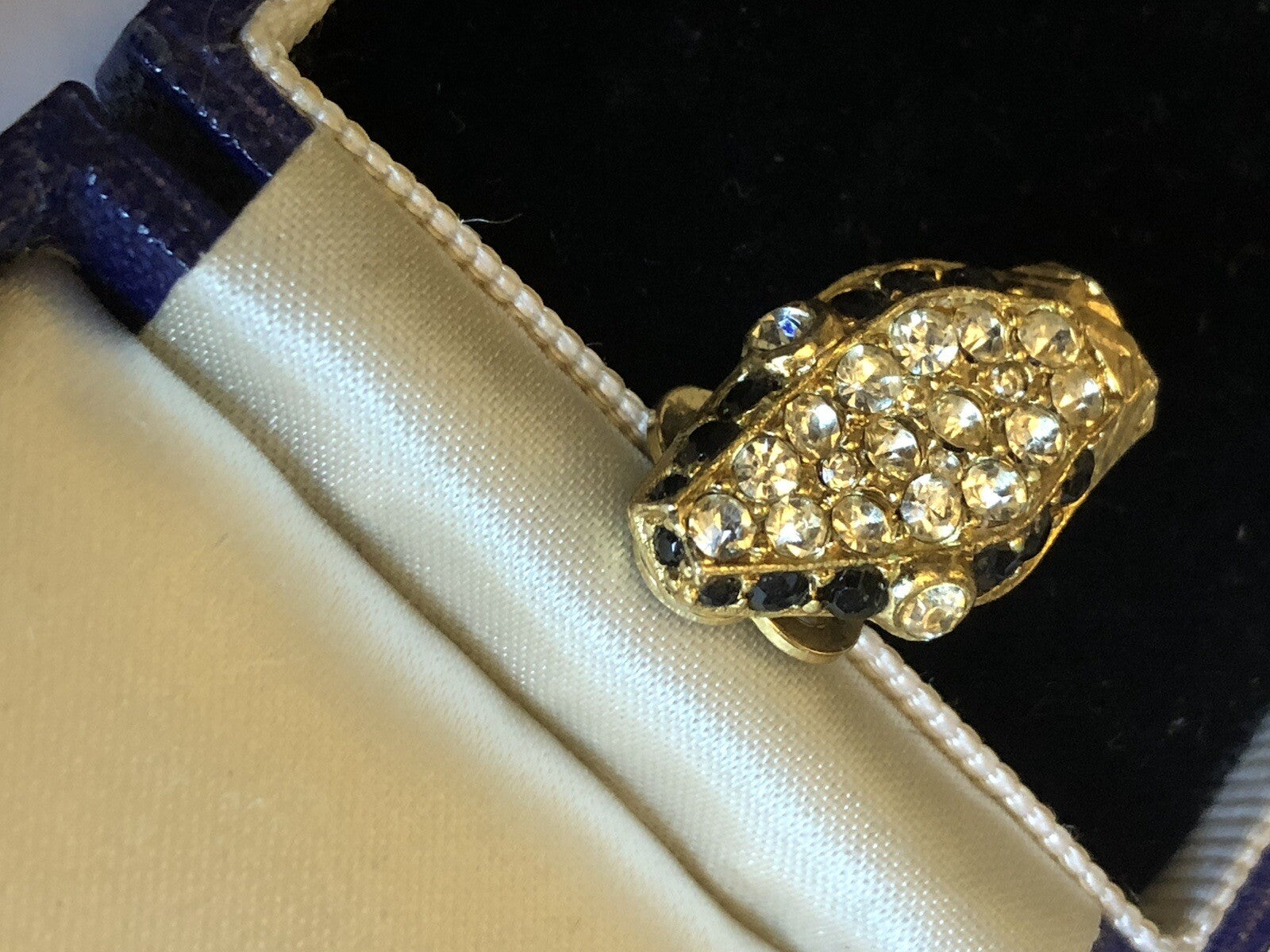 47647977