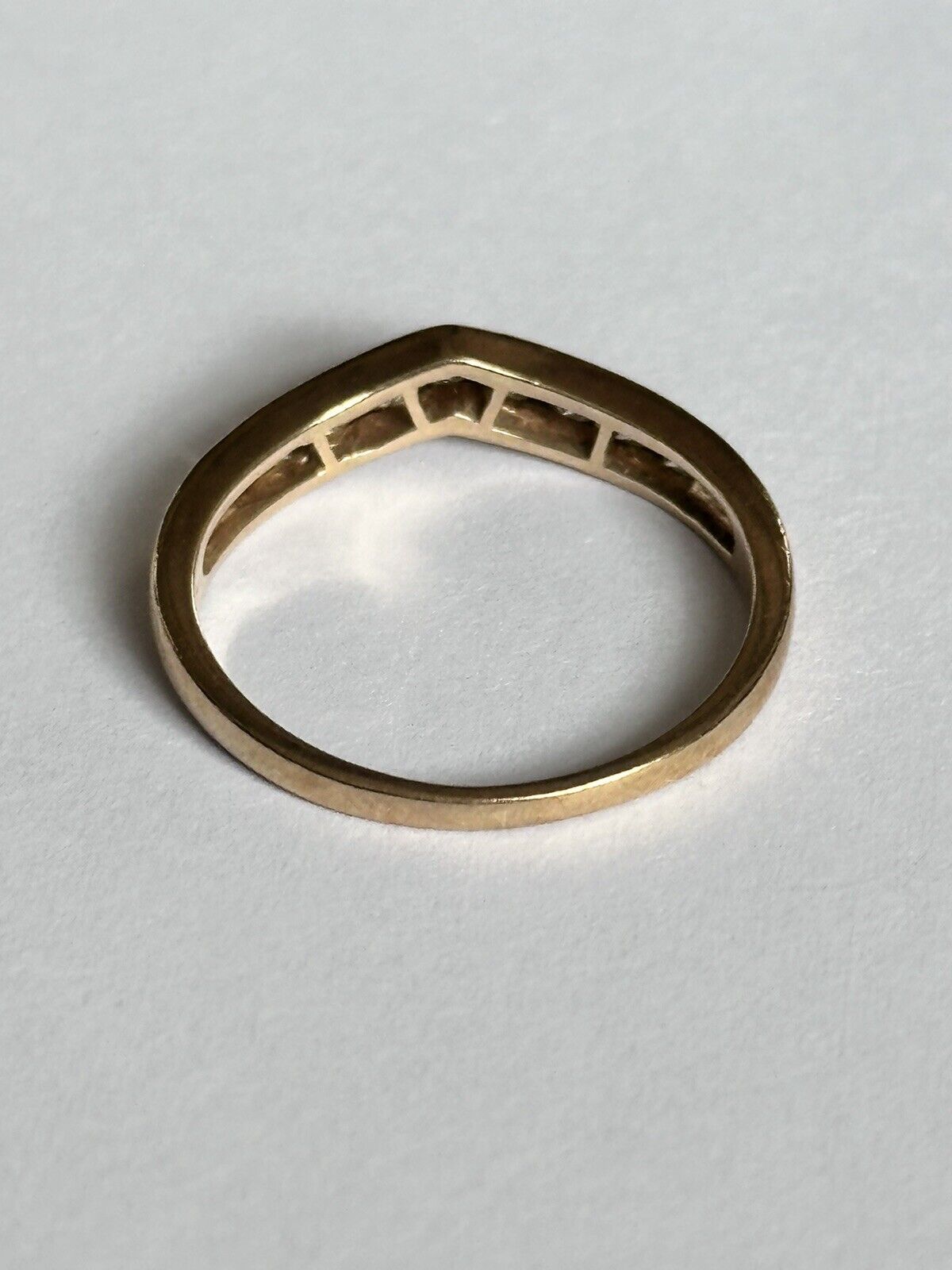 Vintage 9ct Gold 0.33ct Diamond Channel Set Wishbone Ring