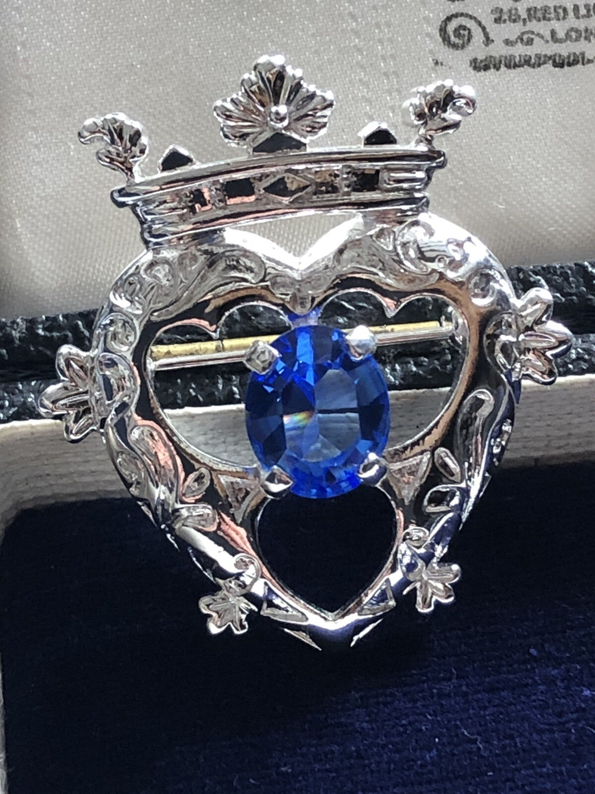 47647700