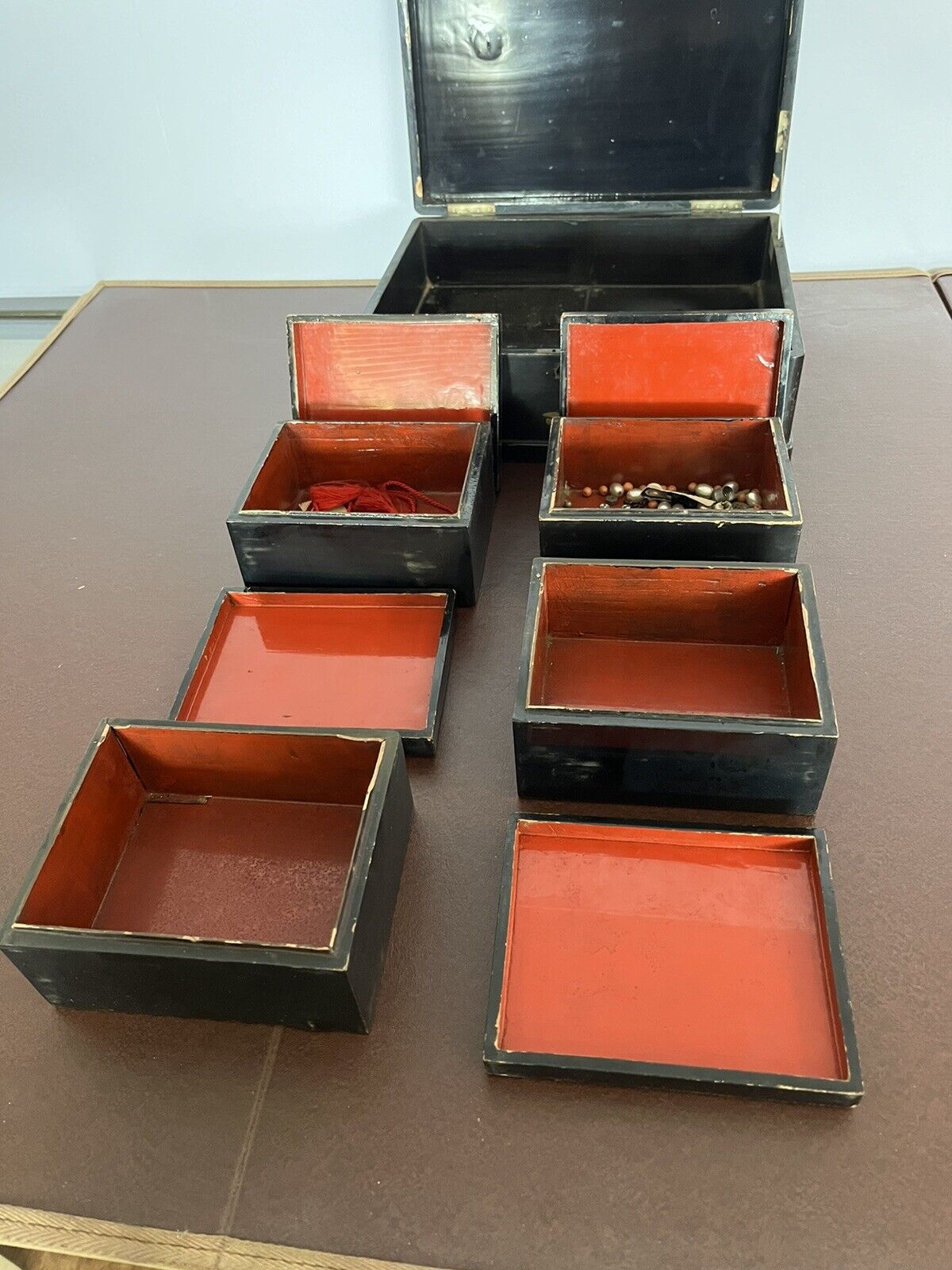 Edwardian Japanese Lacquer Jewelley Box With 4 Inner Boxes.