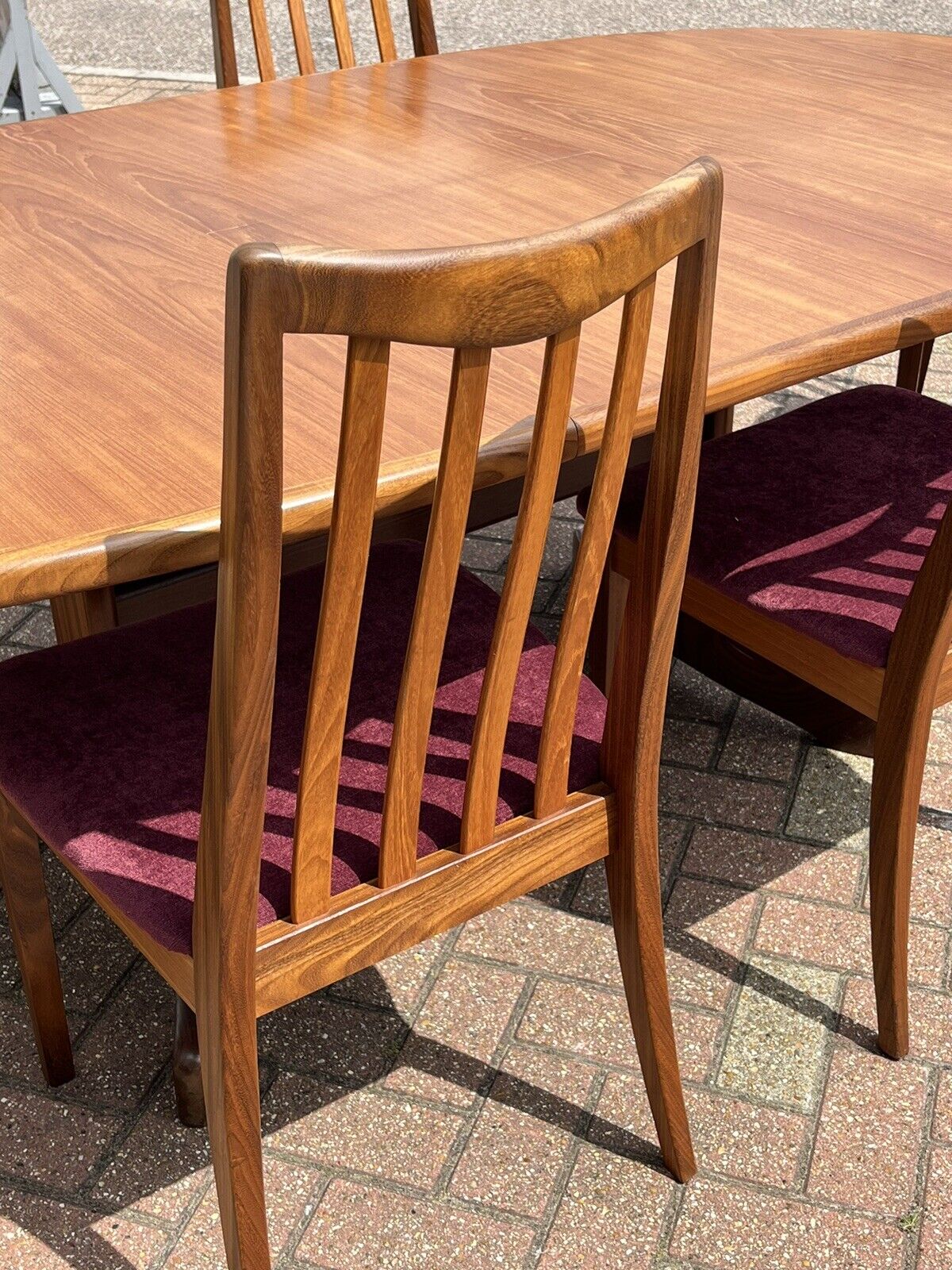 Mid Century G-Plan Extending Dining Table & 6 Chairs