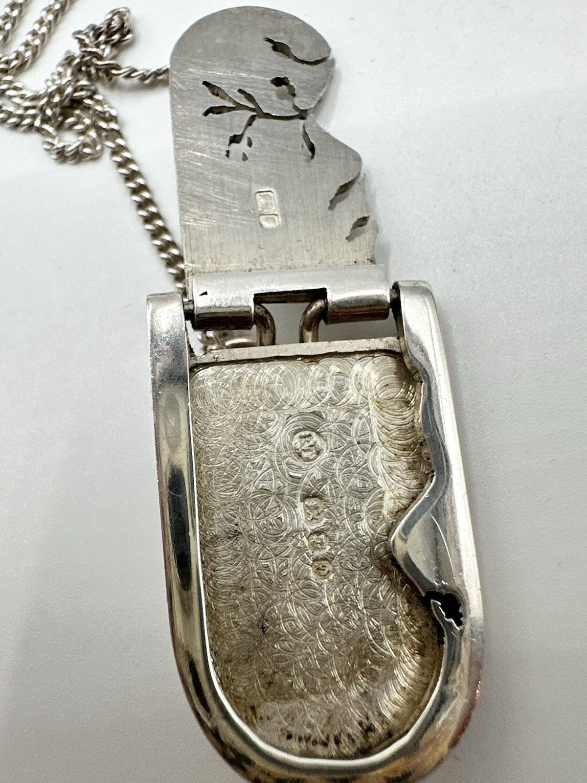 47850526