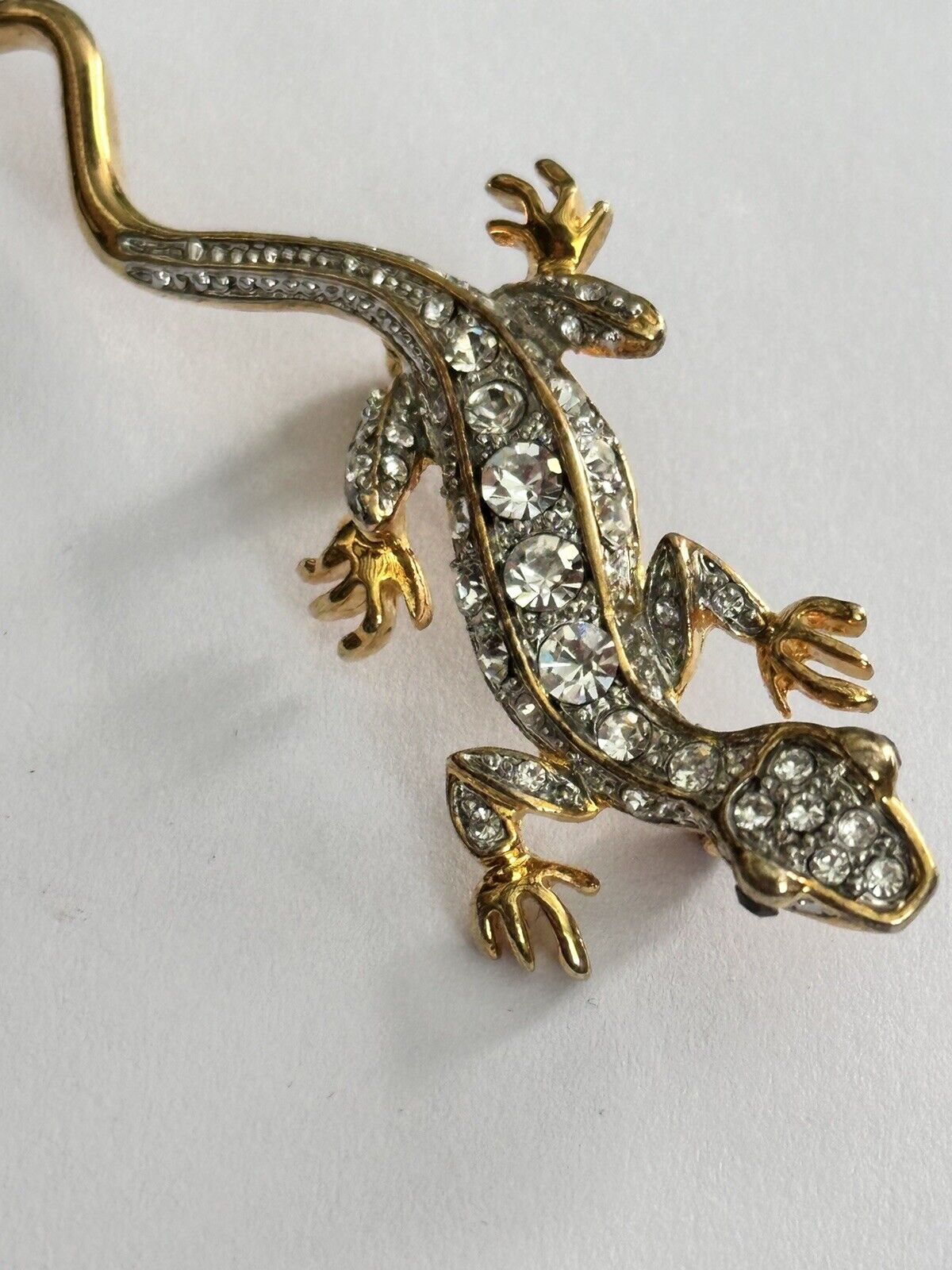 Vintage Gold Tone Diamanté Lizard Brooch