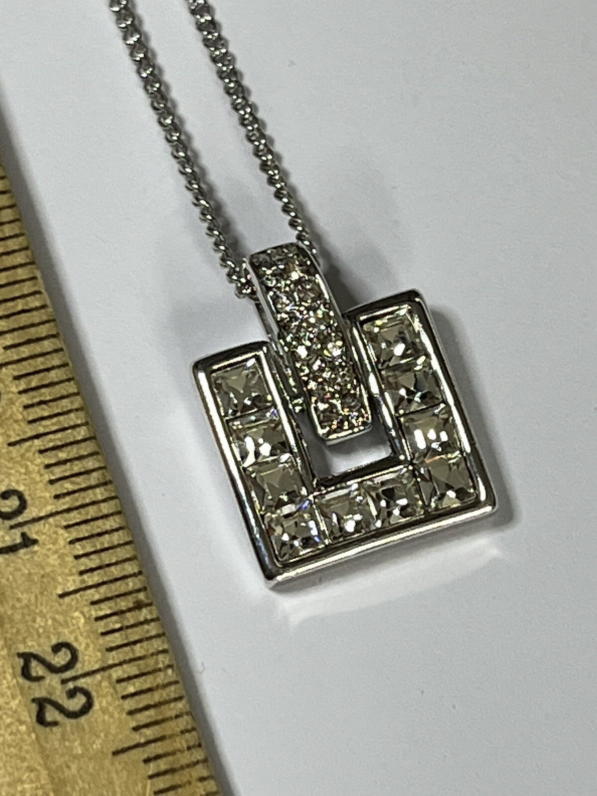 47648412