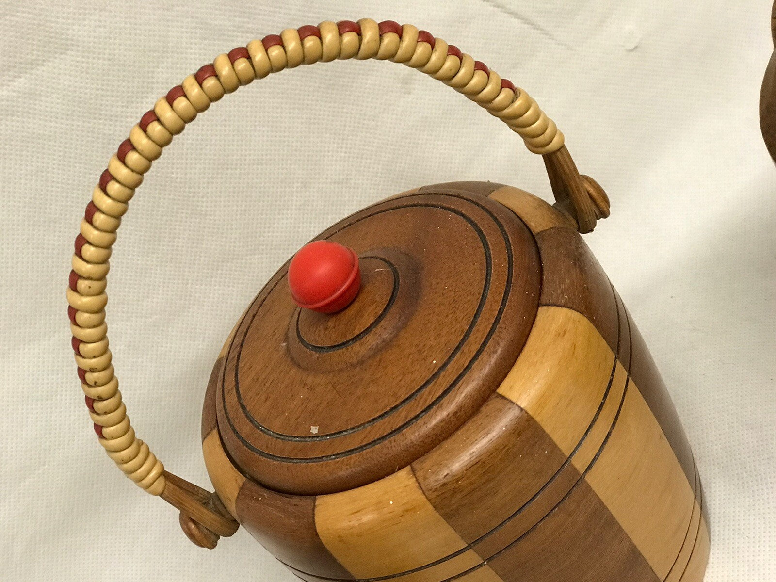 47650258