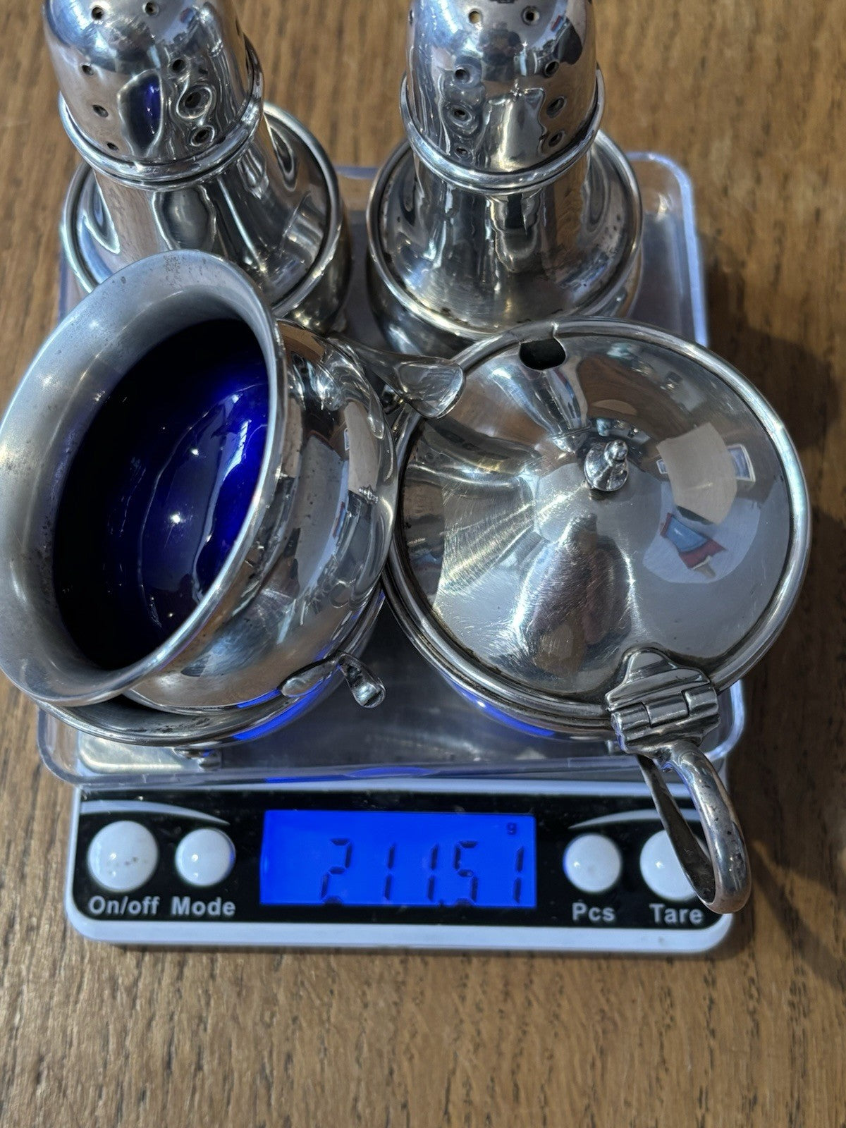 45277924