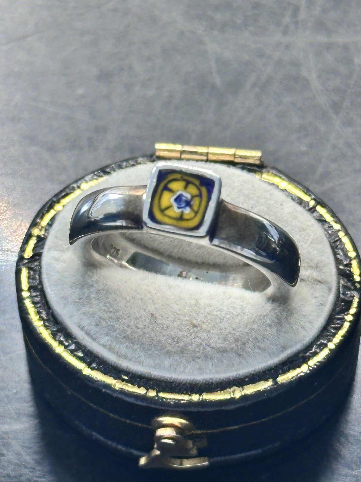 47690698