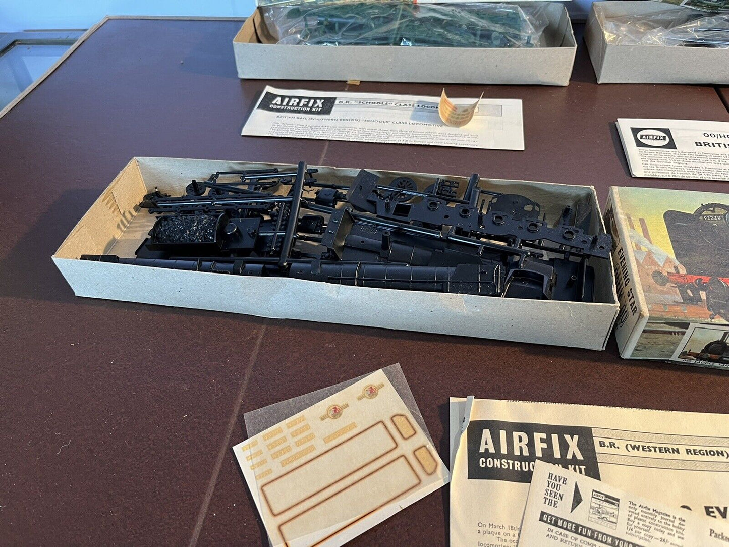 3 Vintage Boxed Airfix Train Kits:- BR MOGUL, HARROW & EVENING STAR