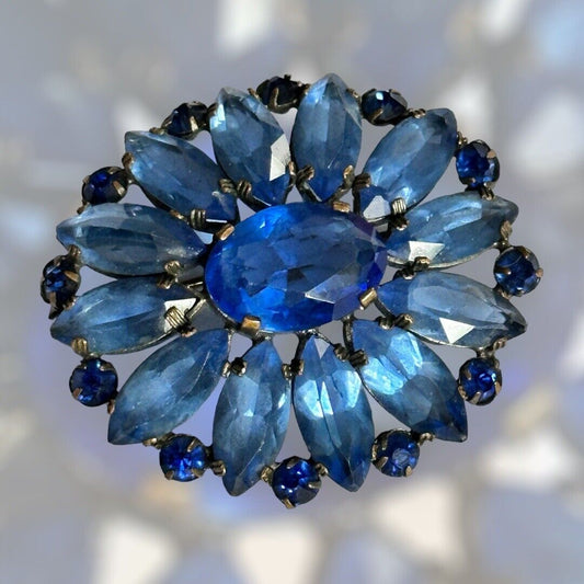 Vintage Blue Stone Flower Brooch