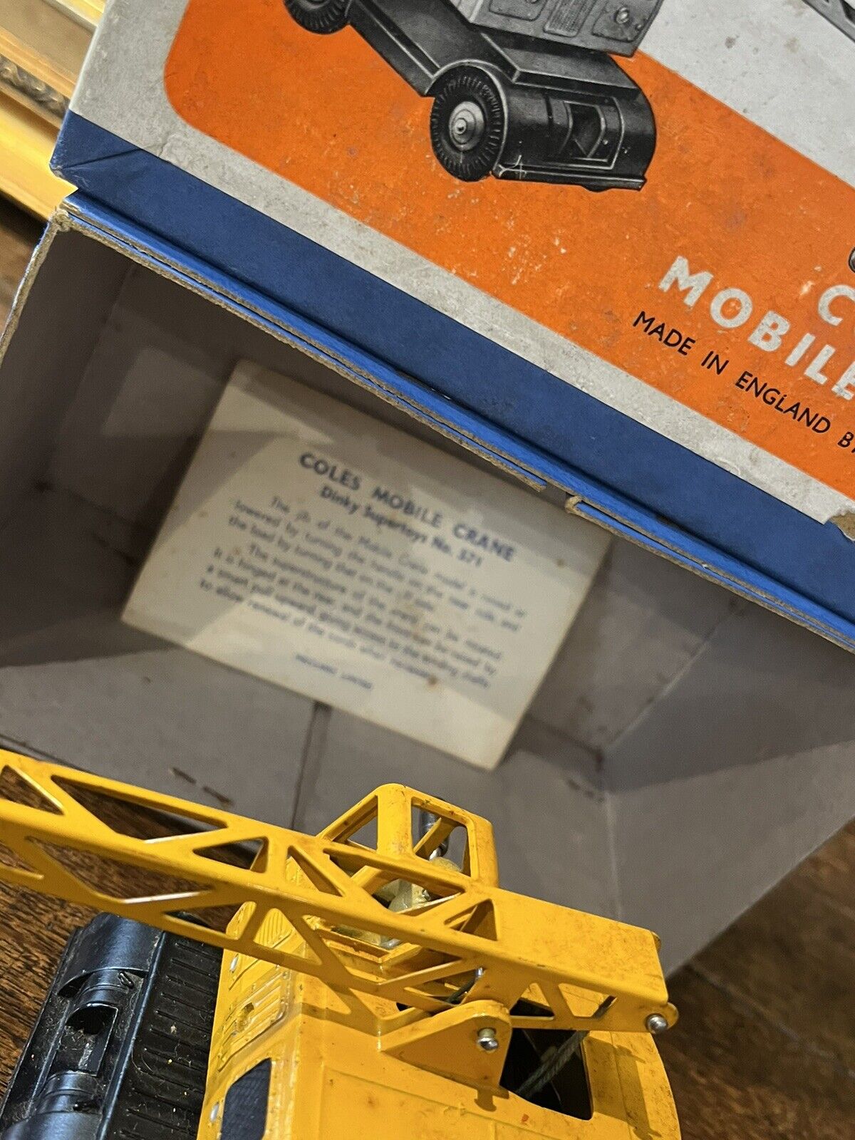 Dinky Supertoys Boxed Cole's Mobile Crane