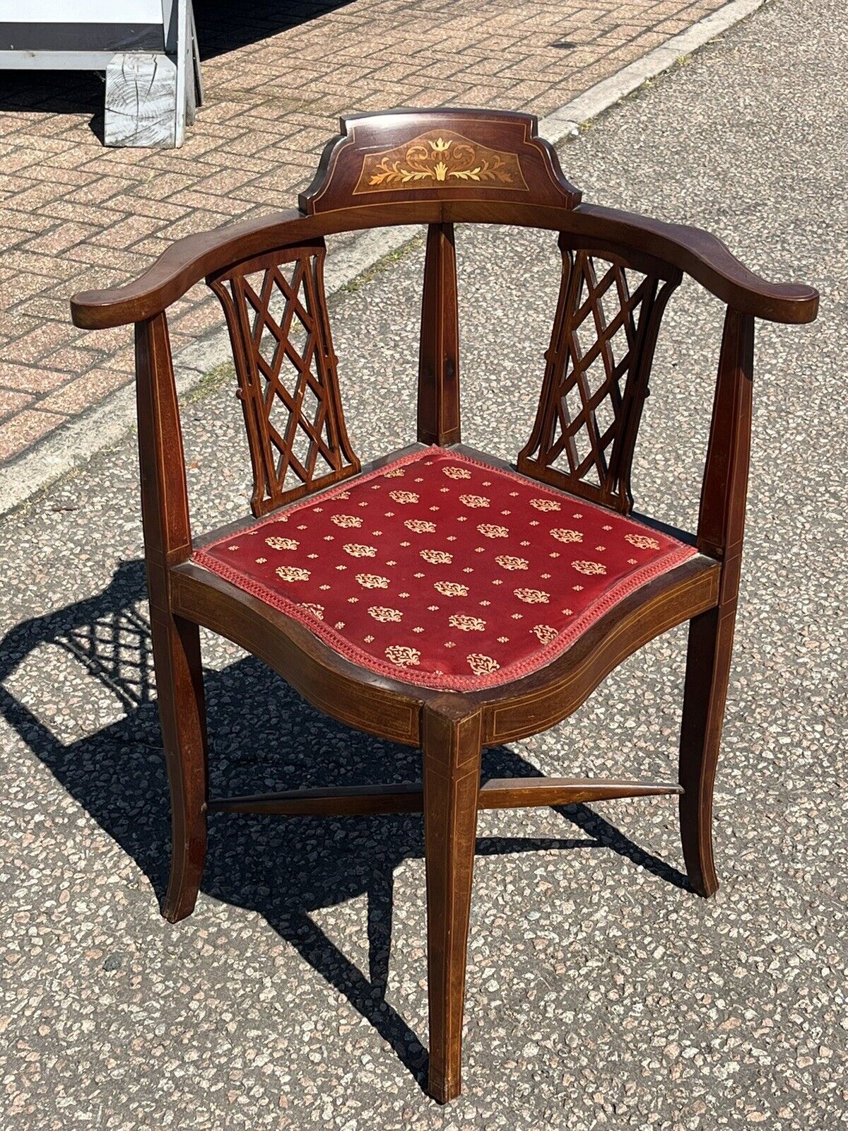 Edwardian Inlaid Mahogany Armchair