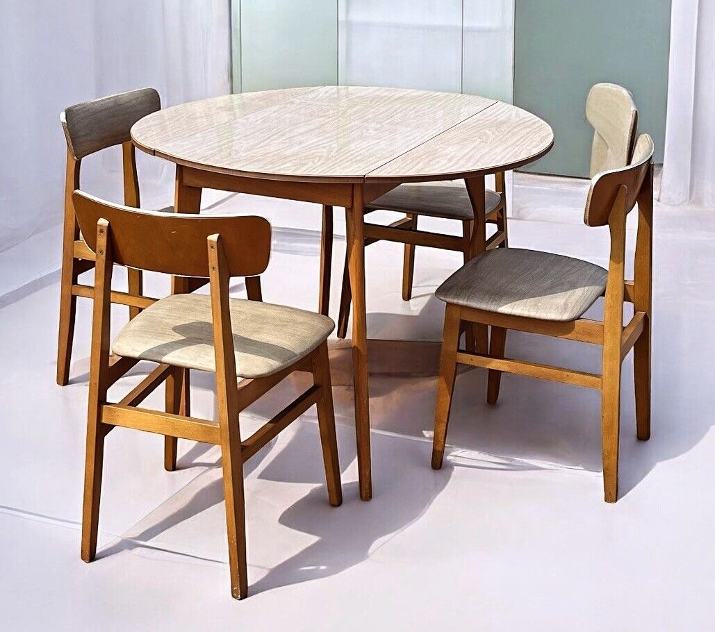 Mid Century Extending Dining Table & 4 Chairs