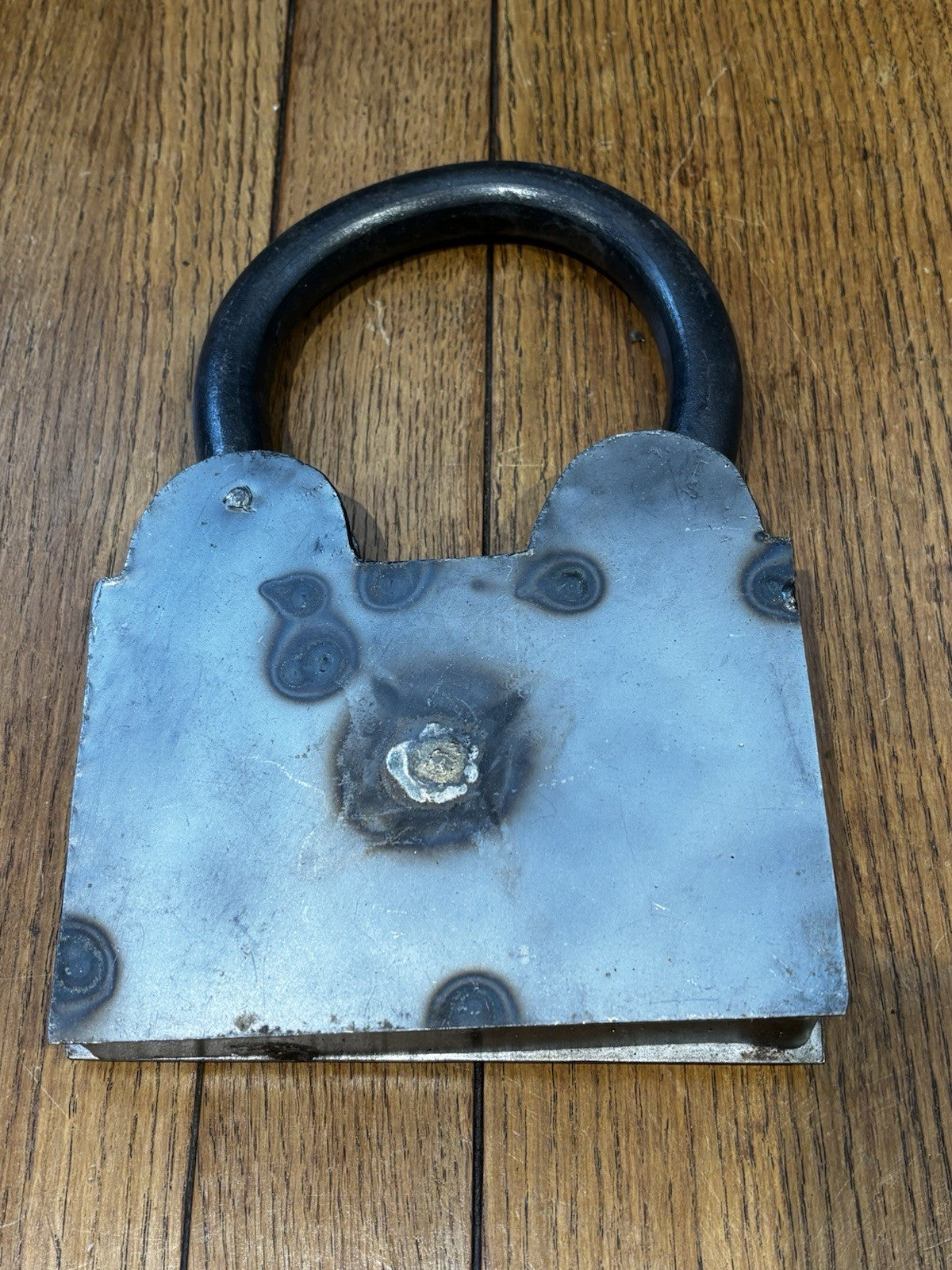 47658022