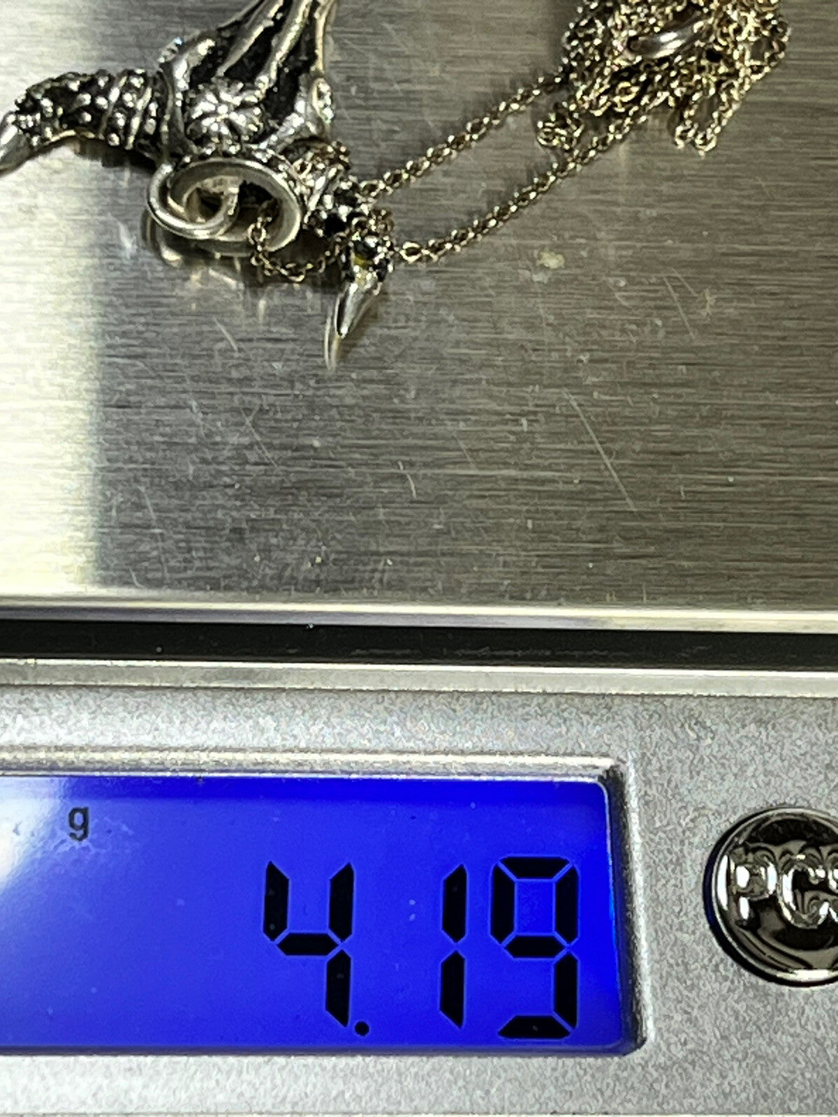 47650104