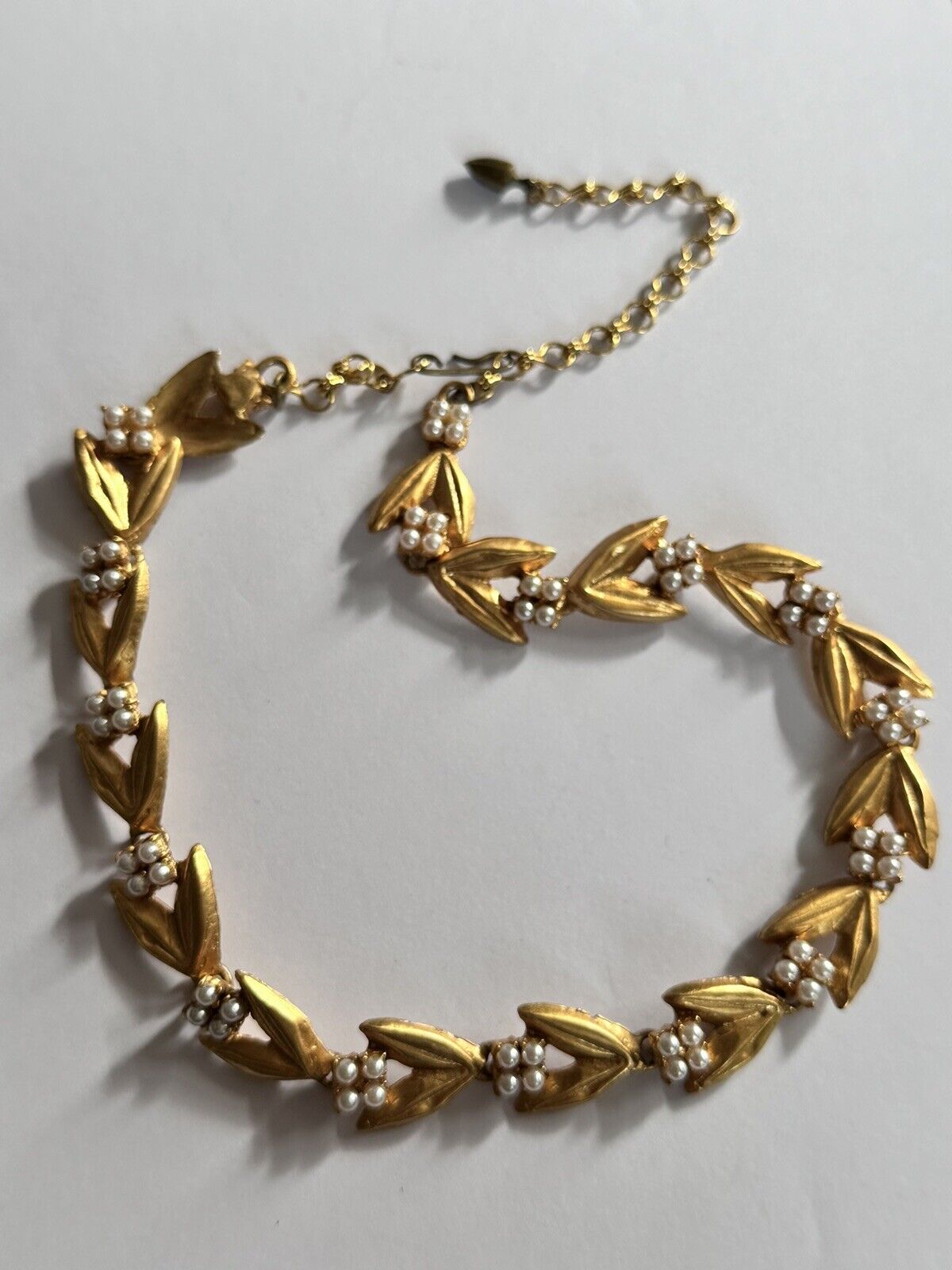 Vintage 1980s Gold Plated Faux Pearl Necklace