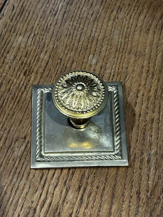 47690540