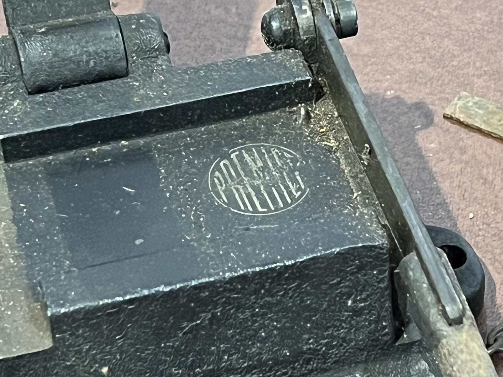 47652537