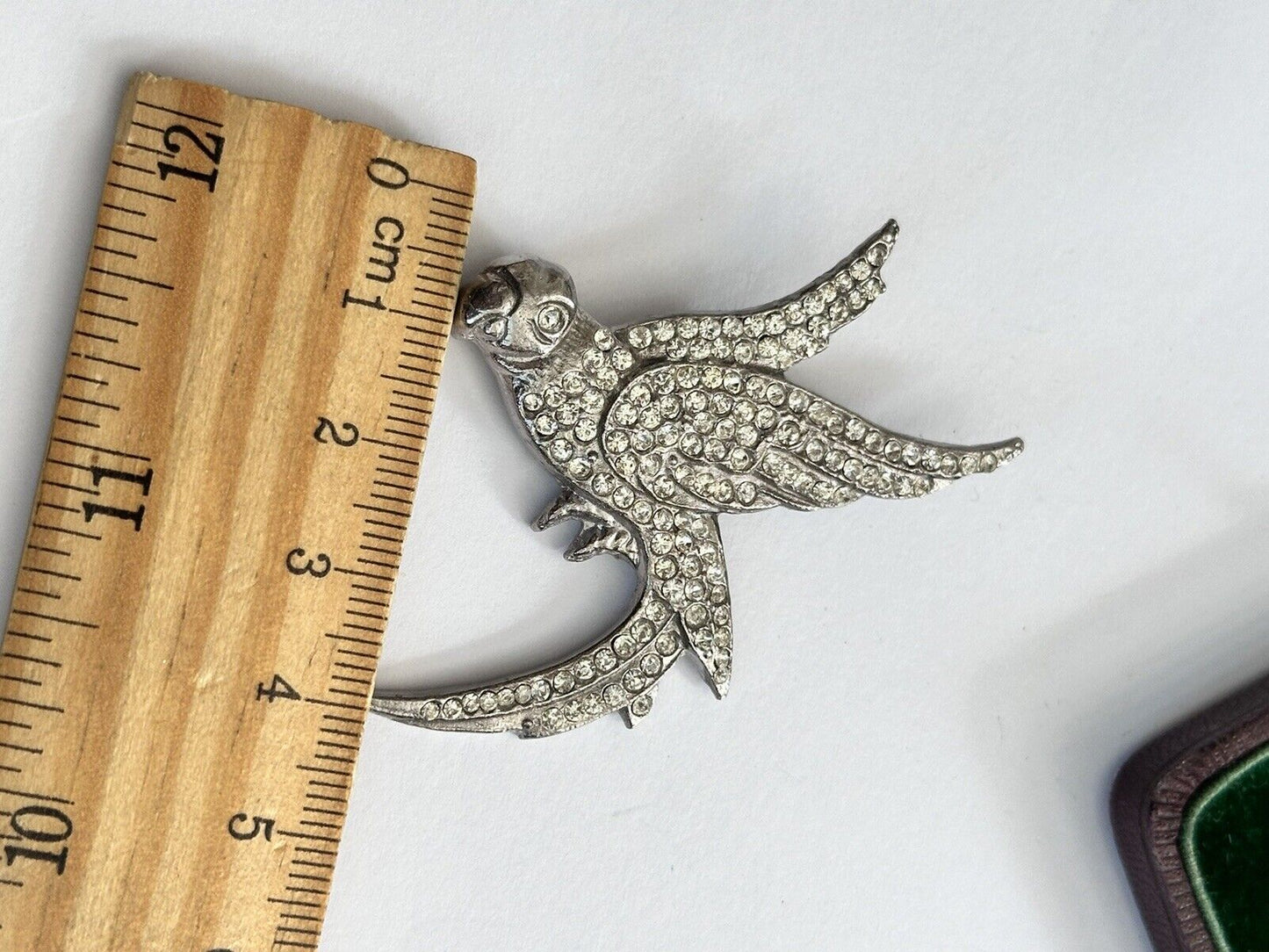 Vintage Silver Tone Paste Parrot Tropical Bird Brooch