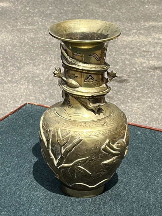 Antique Chinese Vase Decorated With A Dragon