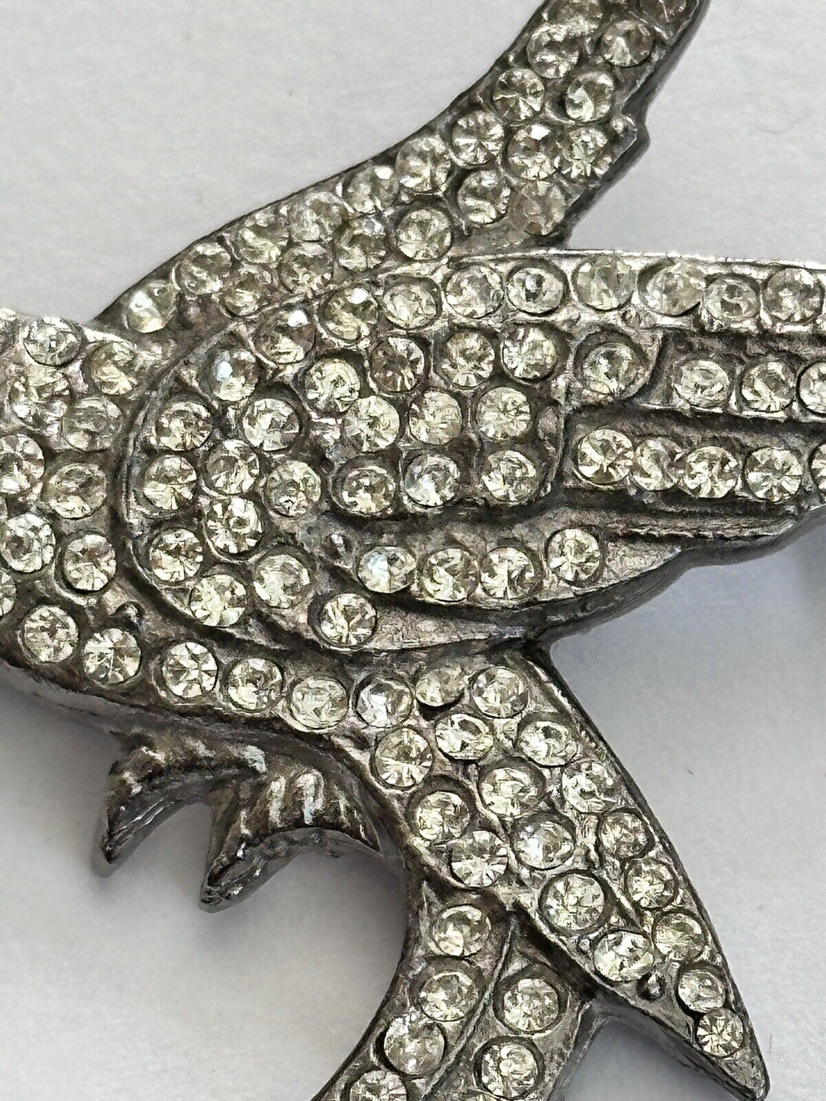 Vintage Silver Tone Paste Parrot Tropical Bird Brooch
