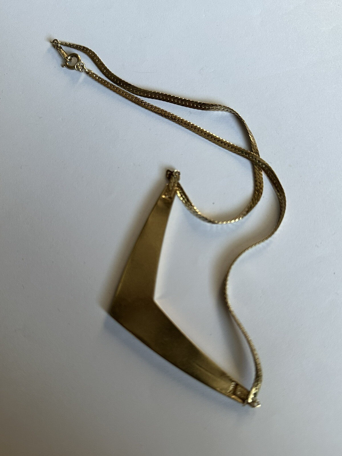 47652100