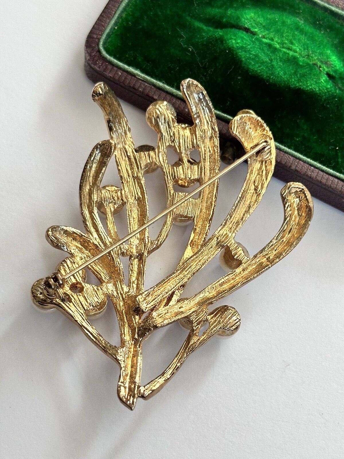 Vintage Gold Tone Faux Pearl Statement Brooch