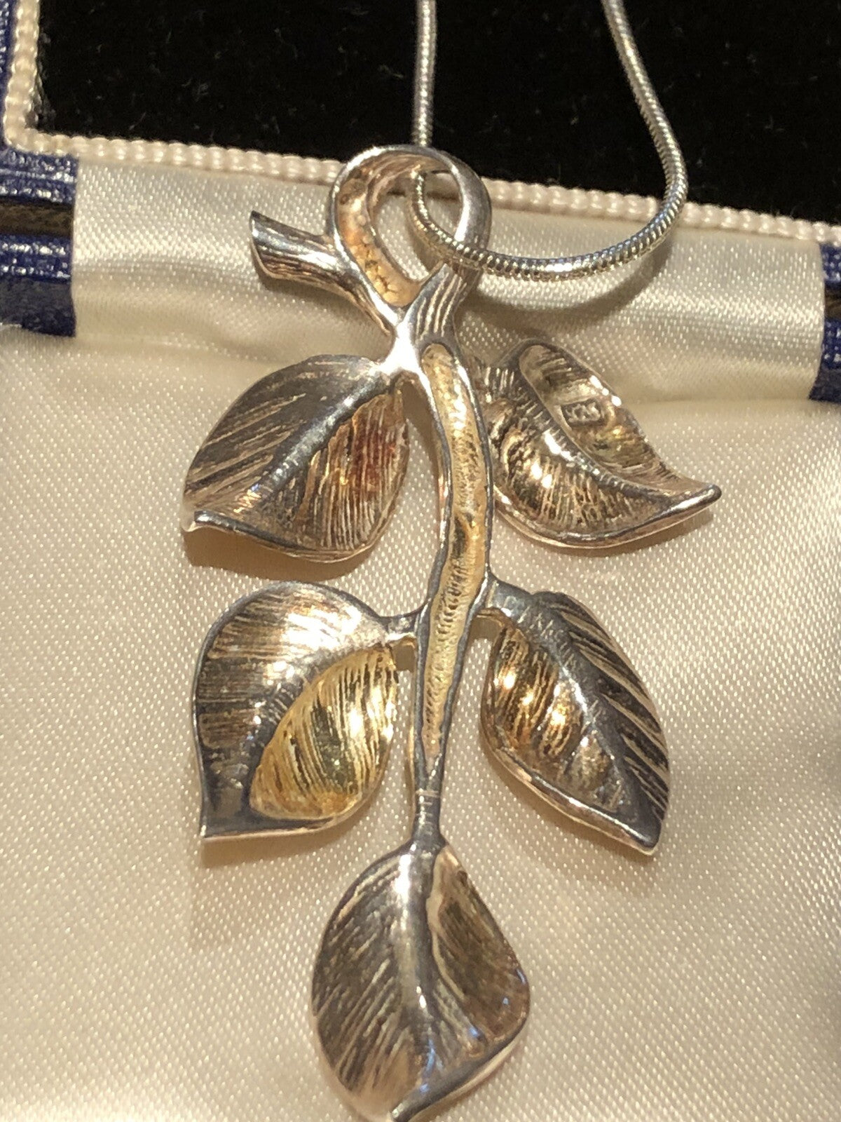 47646973