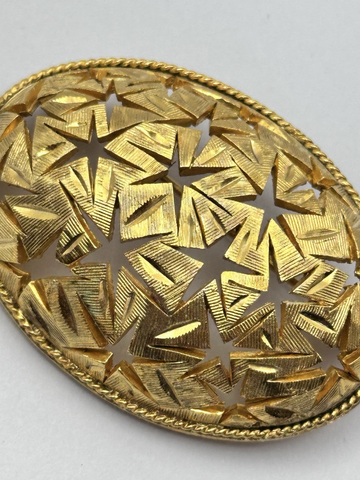 47655297