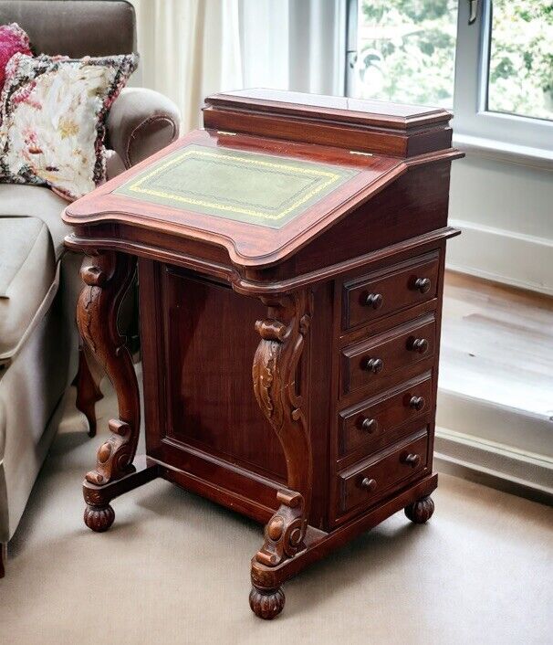 Mahogany Davenport Desk. 16 Drawers, Great Storage.