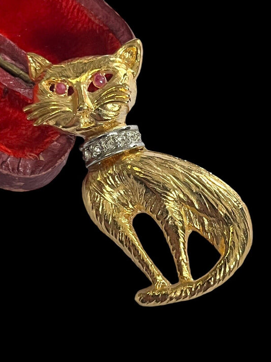 Vintage Gold Tone Cat Diamanté Brooch