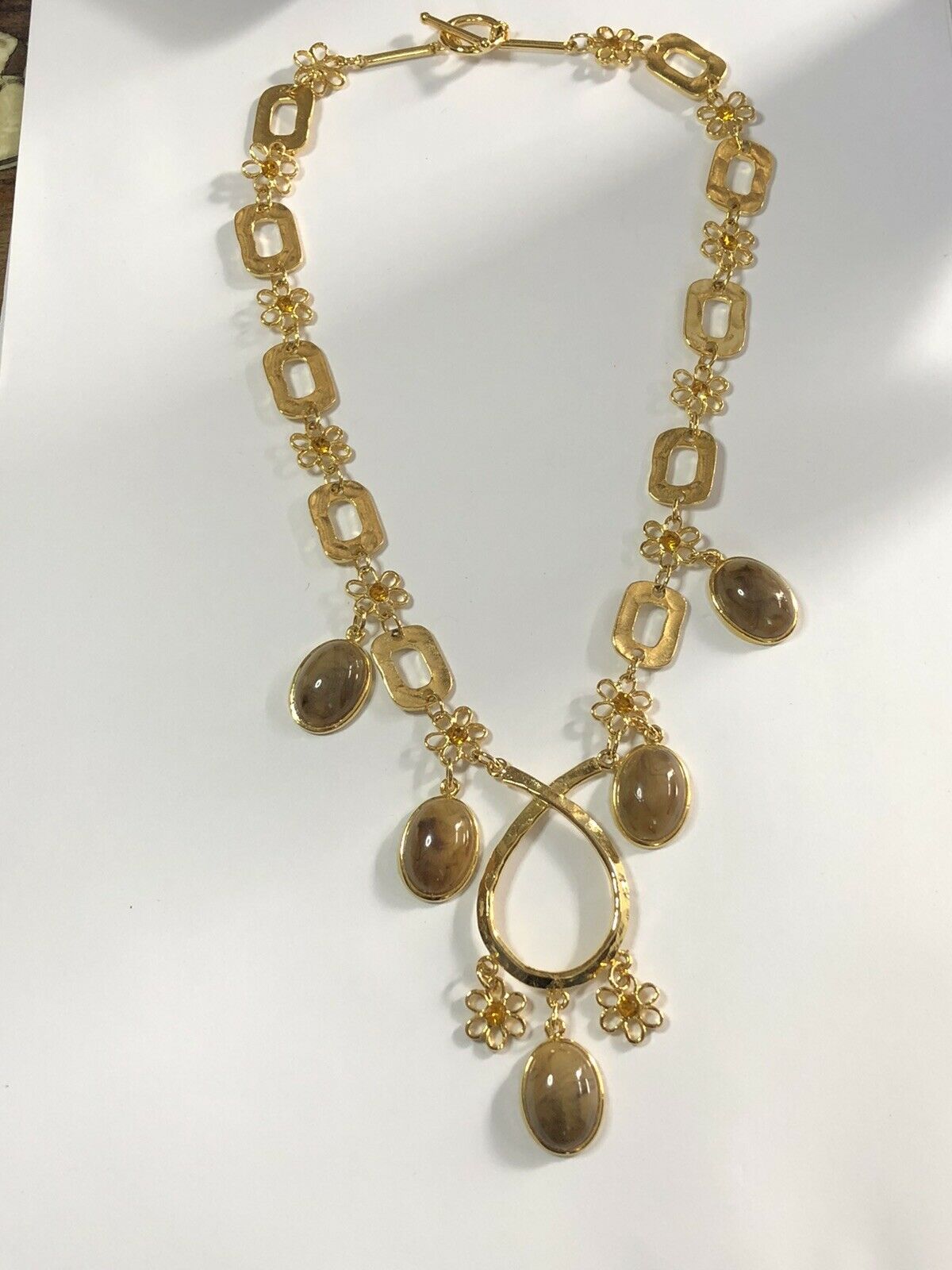 Vintage 1980s Gold Plated Unique Flowers Drop Necklace