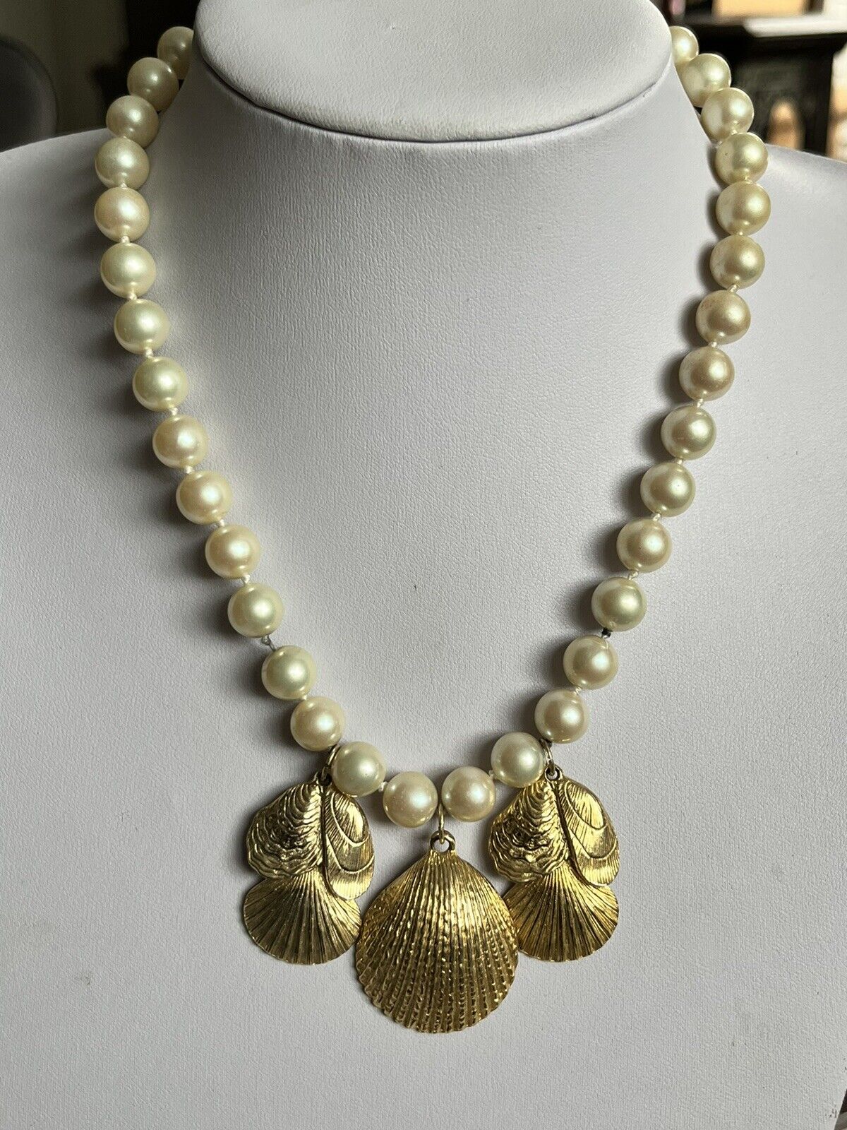 Vintage Faux Pearl Gold Plated Shell Drop Necklace