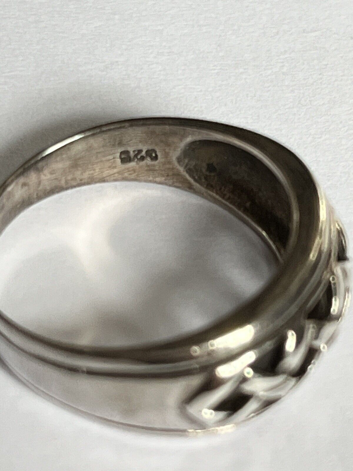 Vintage Silver 925 Cut Out Ring Size Q1/2