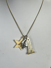 Vintage Acrylic New York Star Pendant Necklace