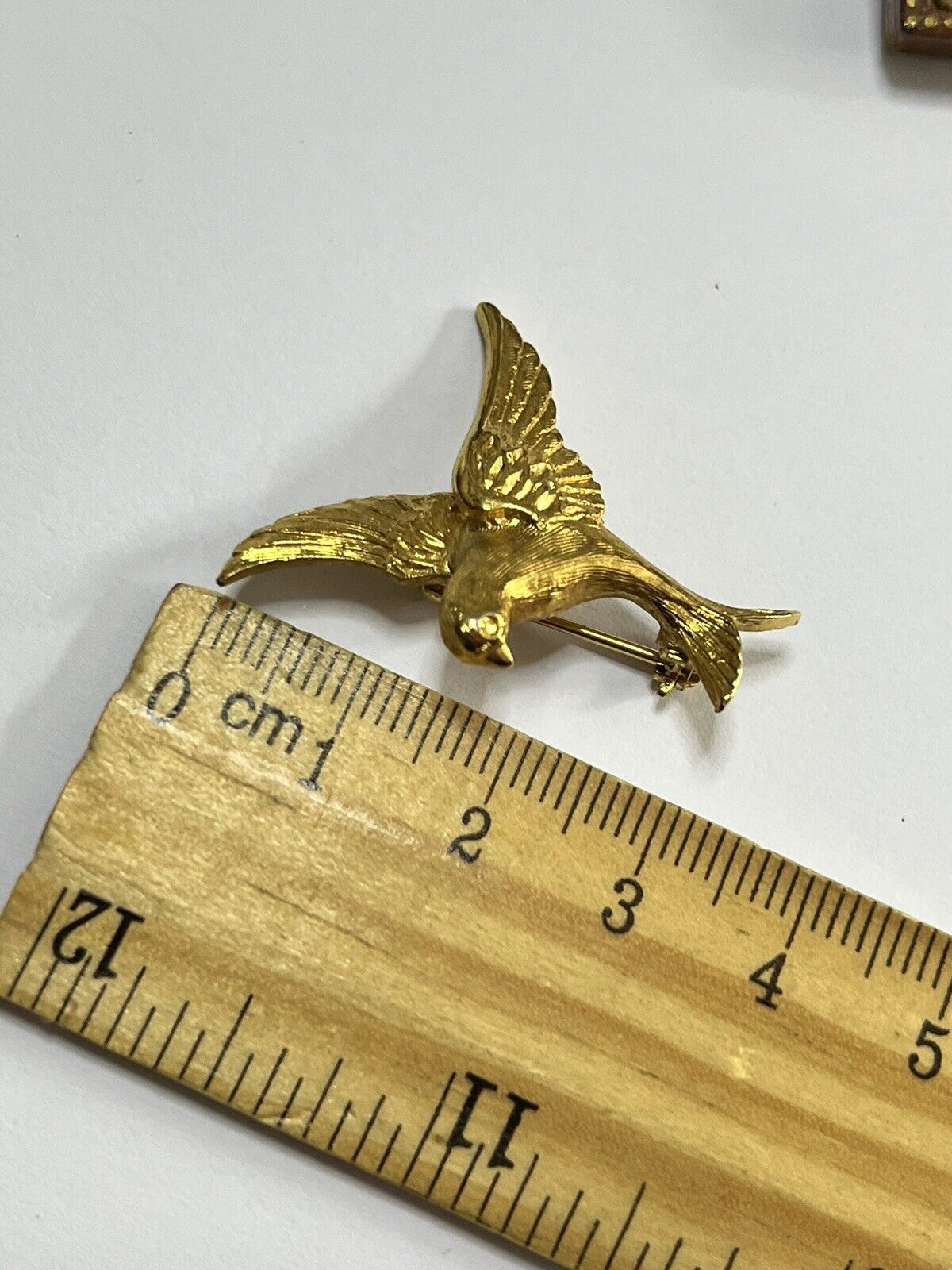 Vintage Napier Signed Gold Tone Bird Brooch