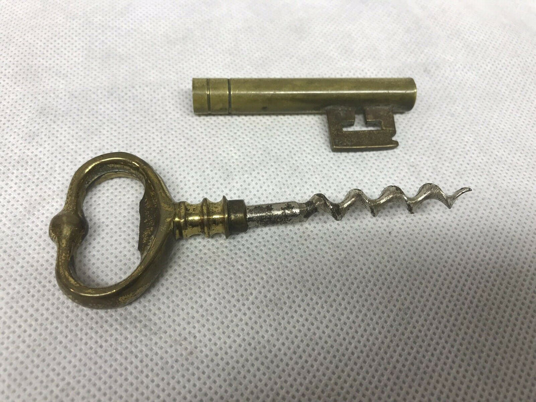 Novelty Key Corkscrew