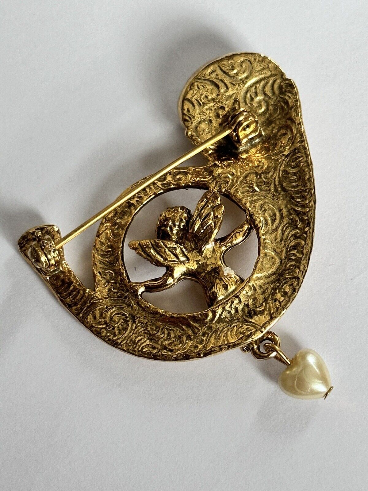 Vintage Gold Tone Faux Pearl Cherub Heart Brooch
