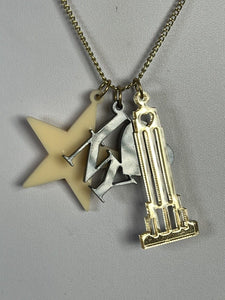 Vintage Acrylic New York Star Pendant Necklace