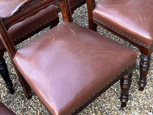 Mahogany Extending Dining Table & 6 Chairs. With 2 Leaves.
