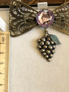 Vintage Large Bow Grapes Etruscan Brooch