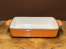Le Creuset Cast Iron Roaster Dish.  We Ship Worldwide.