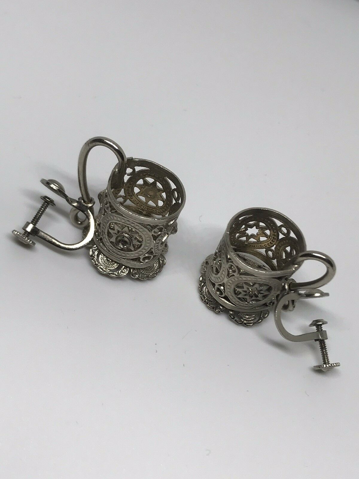 Vintage Cut Out Silver Tone Metal Tankards Screw Back Earrings