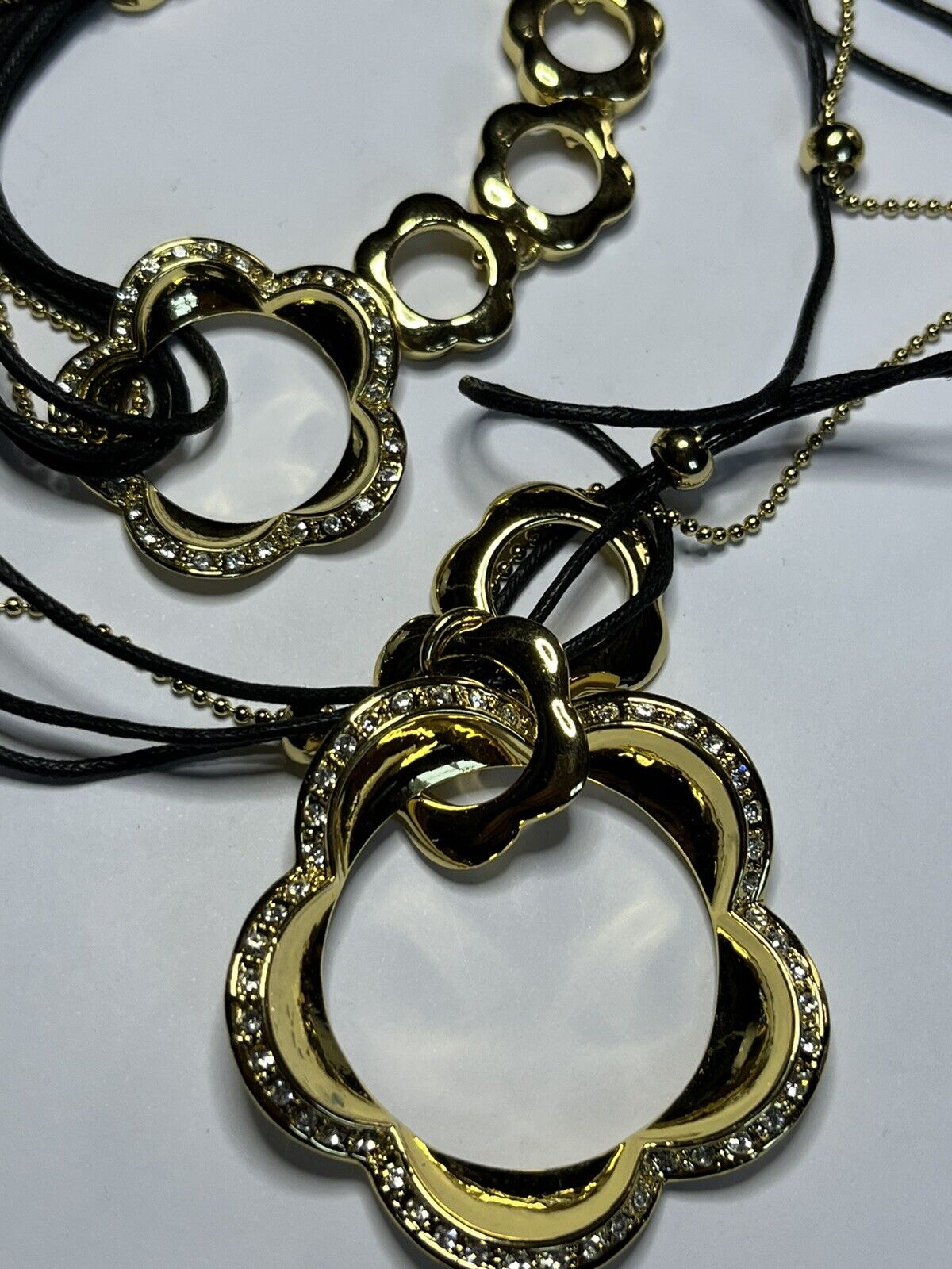 Vintage Gold Tone Diamanté Flowers Bracelet Necklace Earring Set