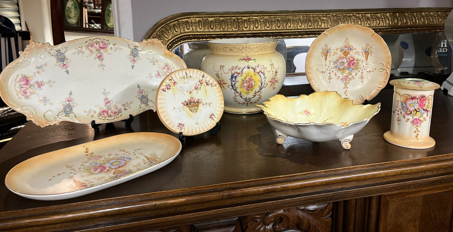 Crown Devon Fielding’s Collection