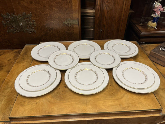 Royal Doulton Fairfax, 6 Dessert Plates & 6 Cake Plates. Post World wide