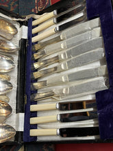 Silver Plate 6 Setting Cutlery Set In Case